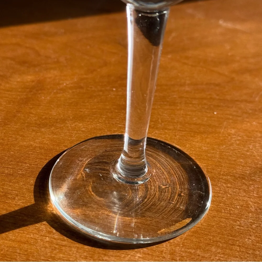 Antique‎ floral etched wine glass